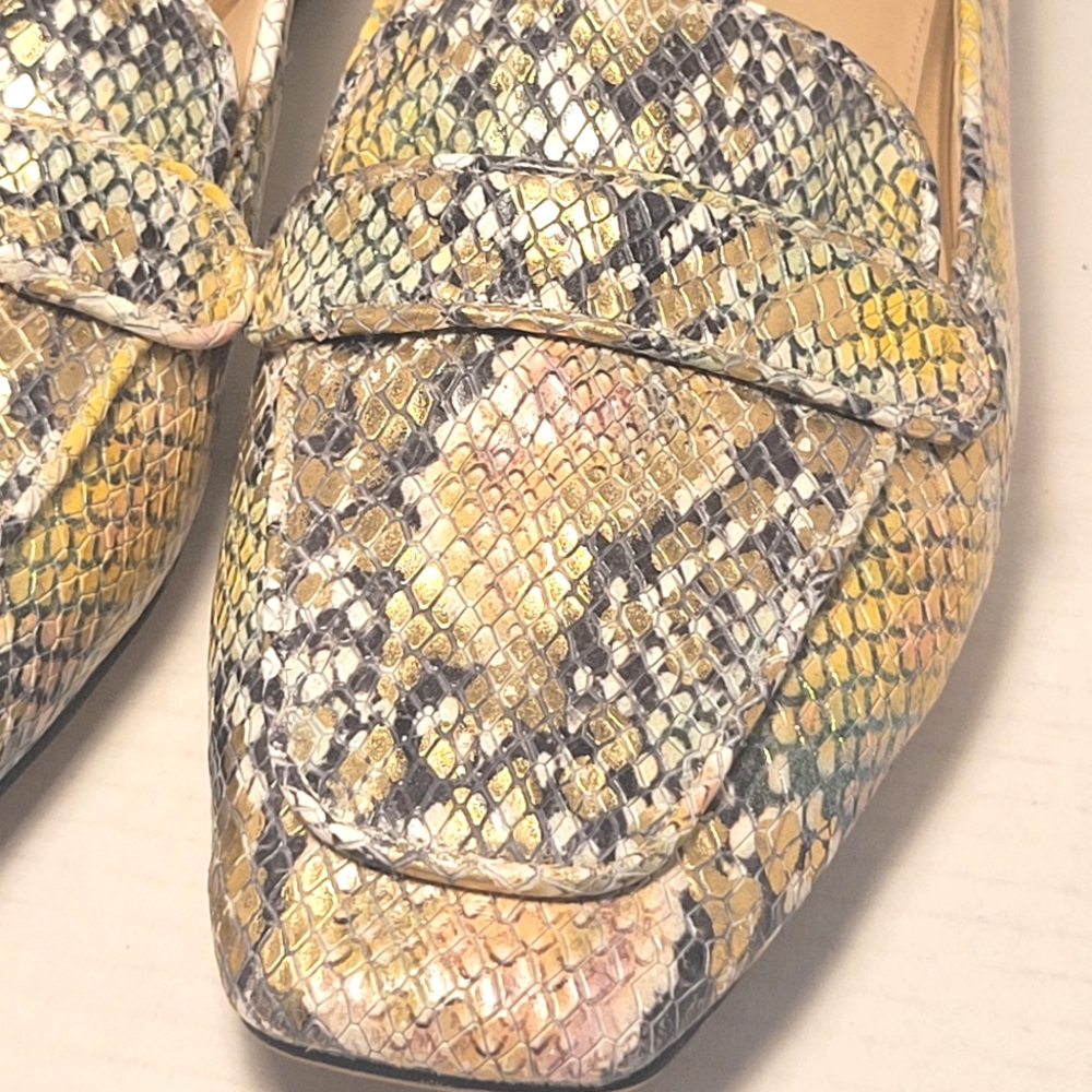 NWOT VINCE CAMUTO VC Landerla Snake Loafers - Picture 5 of 15
